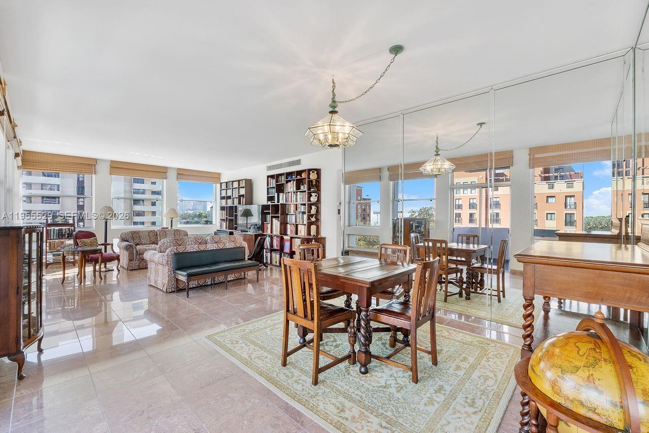 DAVID WILLIAM HOTEL CONDO - Residential