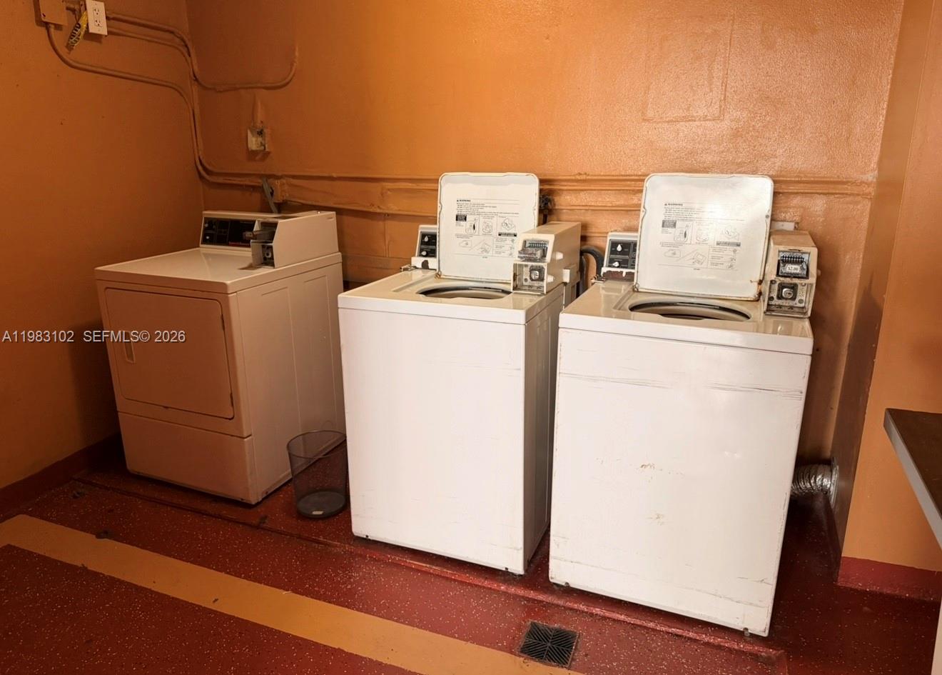 LA CASTELLANA CONDO - Residential Lease