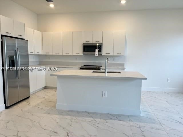 17373 SW 46 st