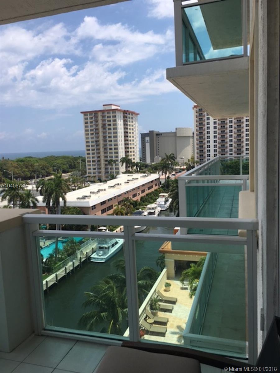 LE CLUB INTERNATIONAL CON - Residential Lease