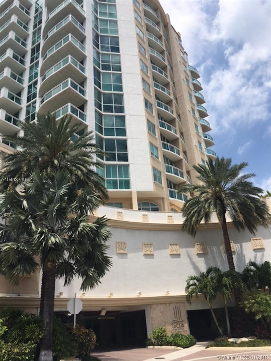 LE CLUB INTERNATIONAL CON - Residential Lease