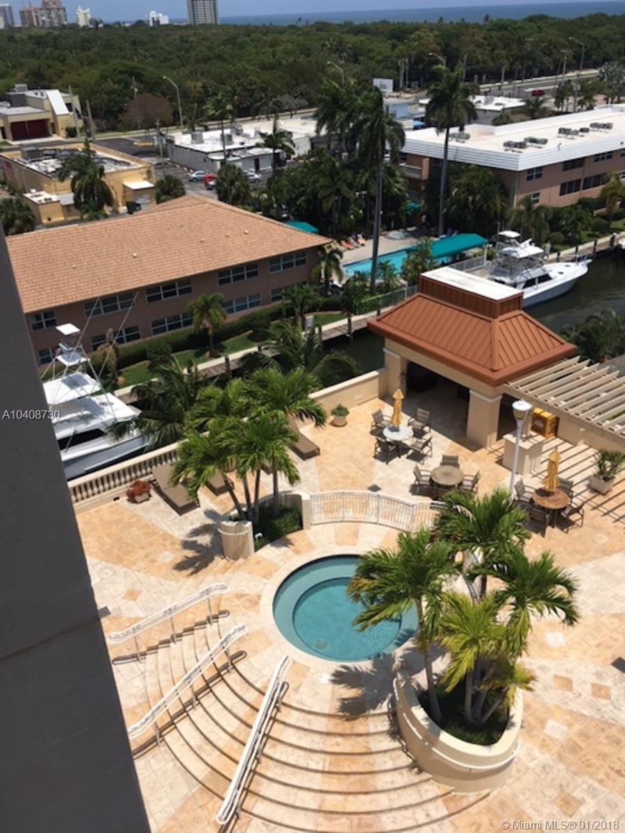 LE CLUB INTERNATIONAL CON - Residential Lease