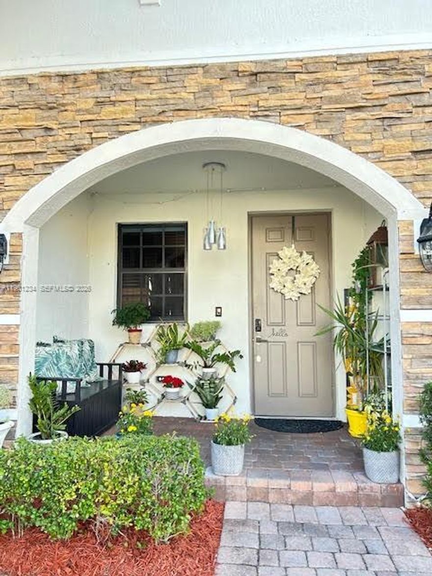 IN DESIDERABLE MARGATE GATE HORIZON AT CELEBRATION POINT COMMUNITY. WALKING DISTANCE FROM THE HOSPITAL, MINUTES FROM THE PROMANADE PLAZA, SHOPPING MALLS AND BEACH, 20 MIN FROM FORT LAUDERDALE AIRPORT, SCHOOLS ETC 3 BEDROOMS 2.5 BATHROOMS  TOTAL UPGRADE TOWNHOUSE, PLEASE CALL OR TEX THE LISTING AGENT TO MADE THE APPOINTMENT SHOWING REQUEST  OWNER OCCUPIED .