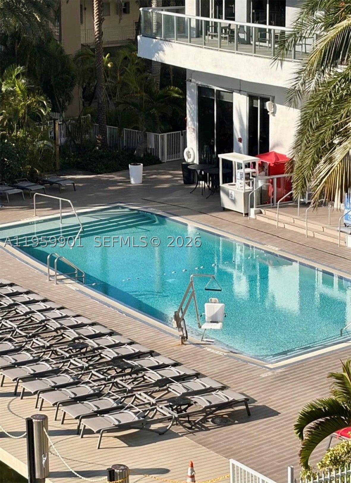 2602 E Hallandale Beach Blvd R2709