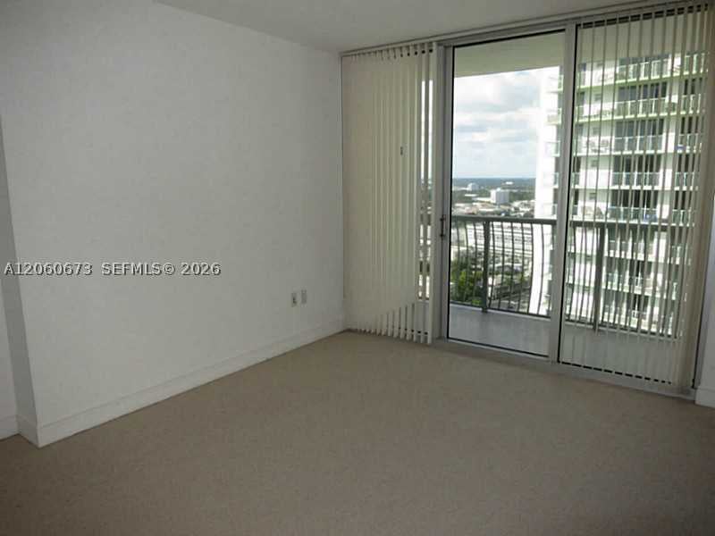1750 N BAYSHORE DR 2909