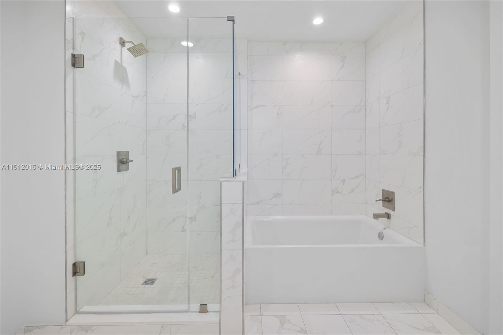 Slate Hallandale - Residential Lease