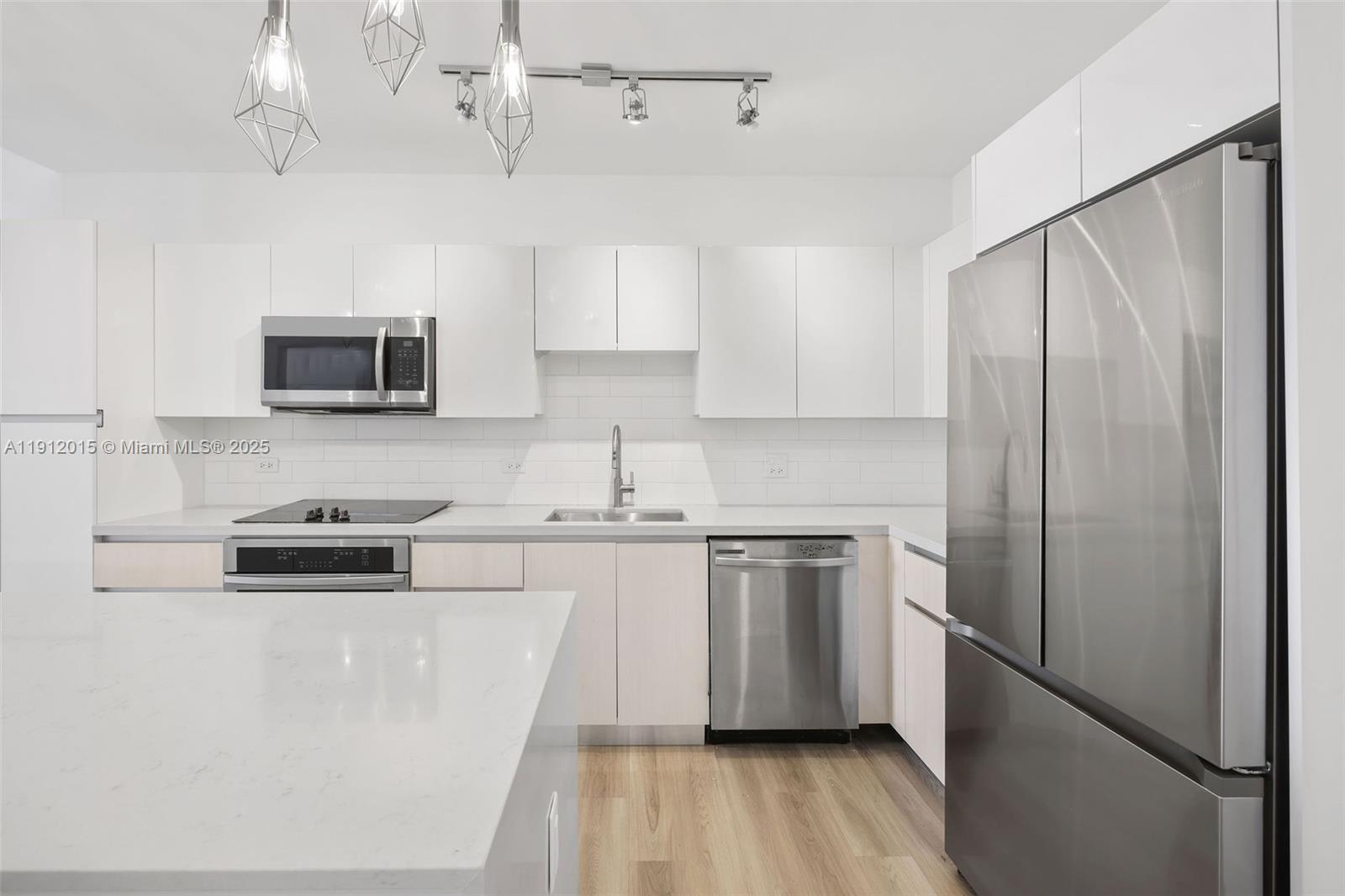 Slate Hallandale - Residential Lease