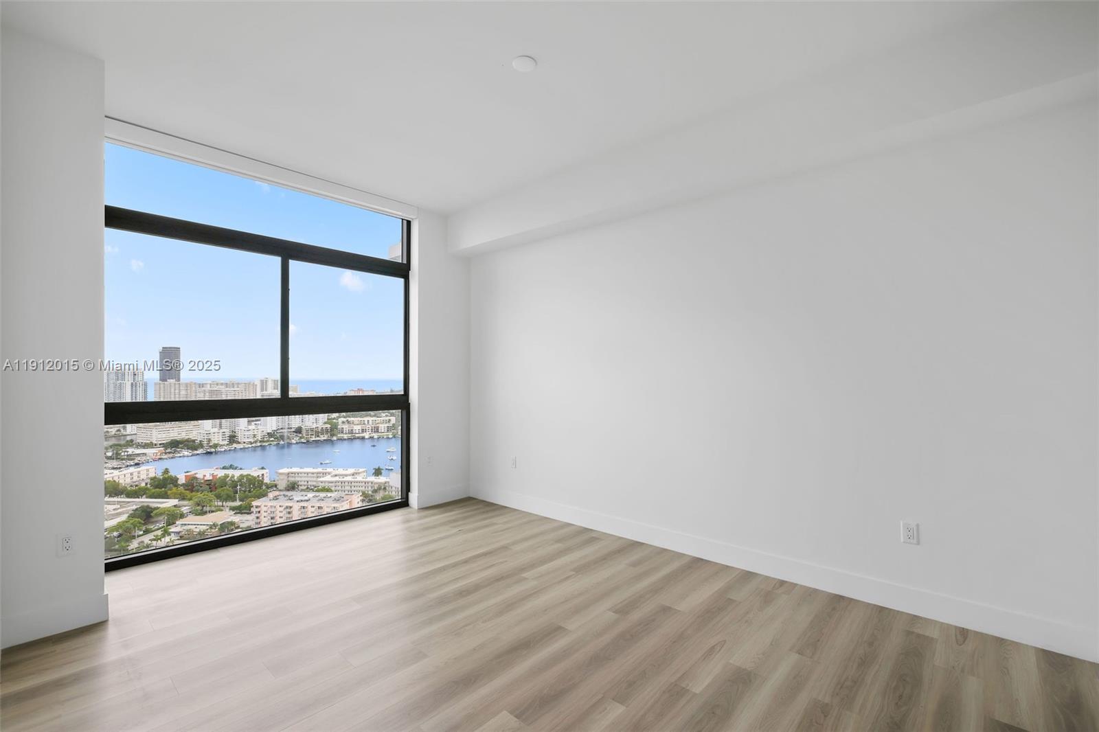 Slate Hallandale - Residential Lease