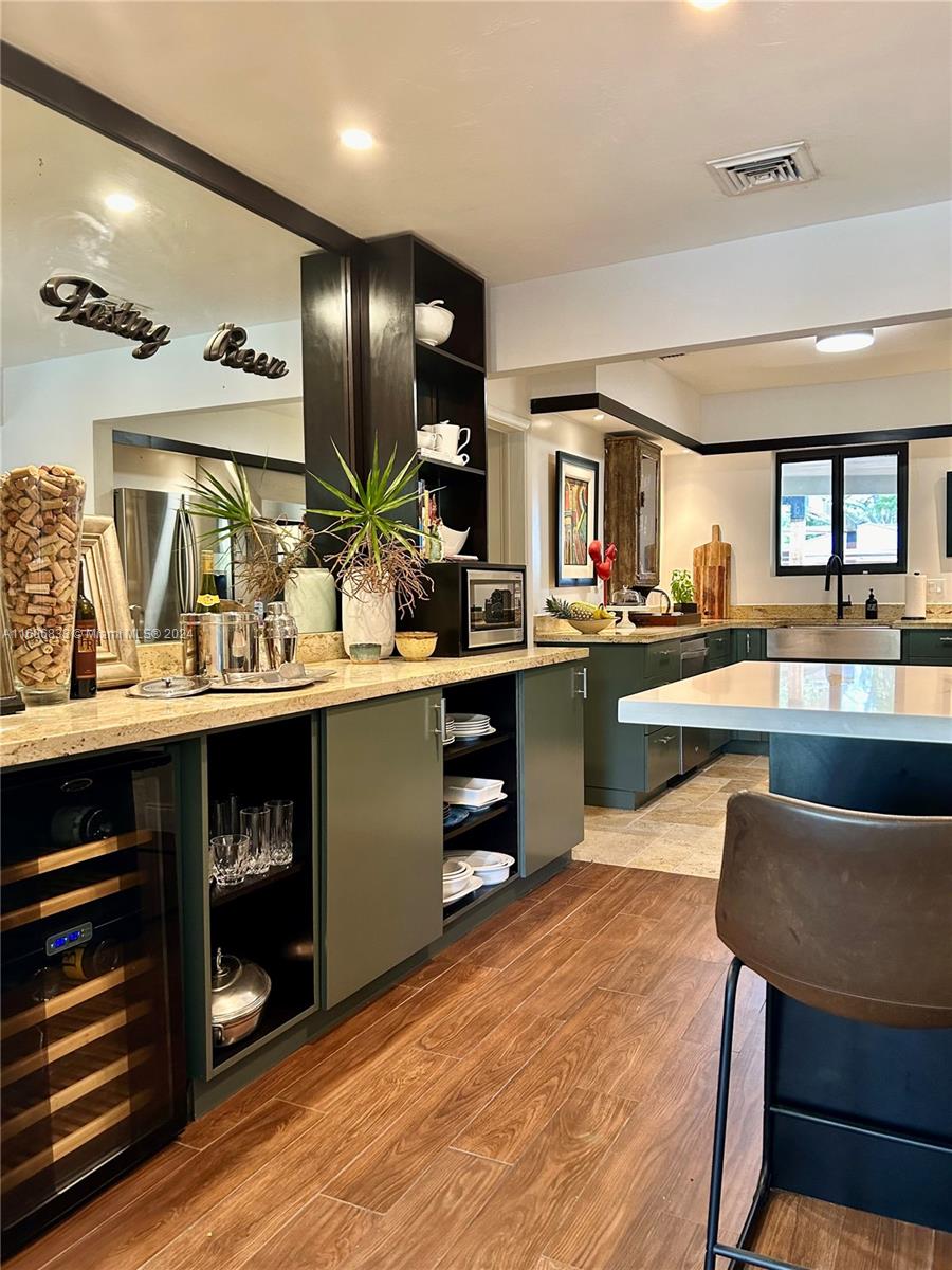 PLANTATION GARDENS 2ND SE - Residential Lease