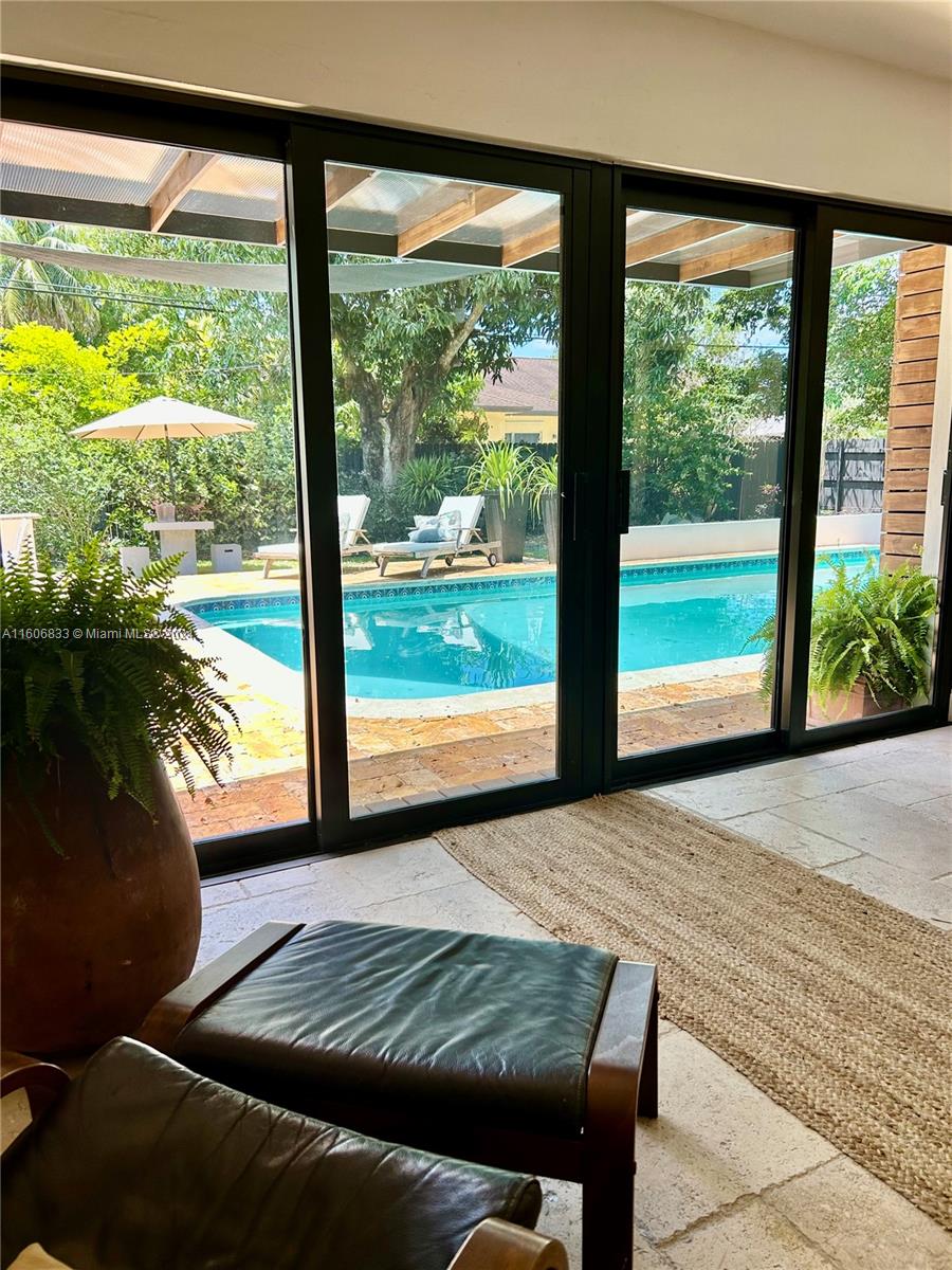 PLANTATION GARDENS 2ND SE - Residential Lease