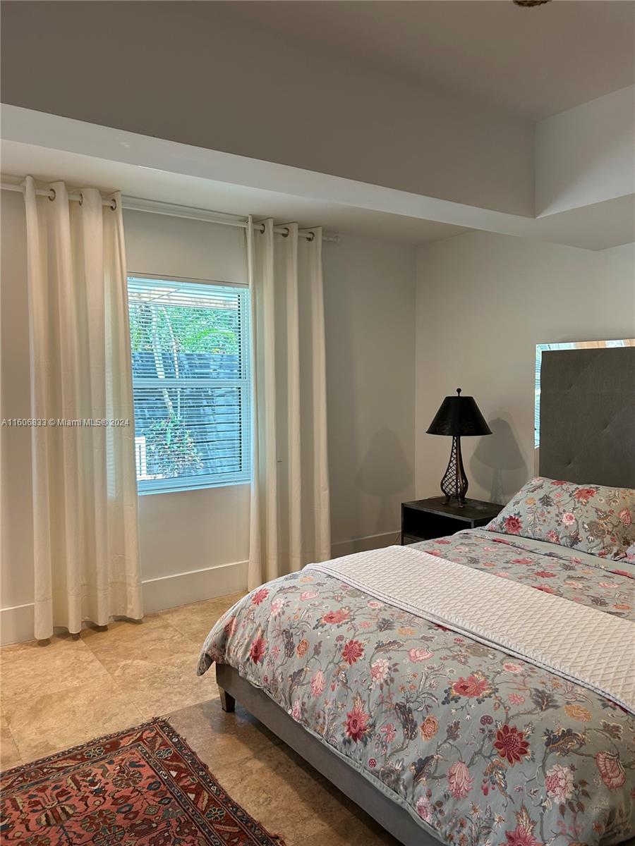 PLANTATION GARDENS 2ND SE - Residential Lease