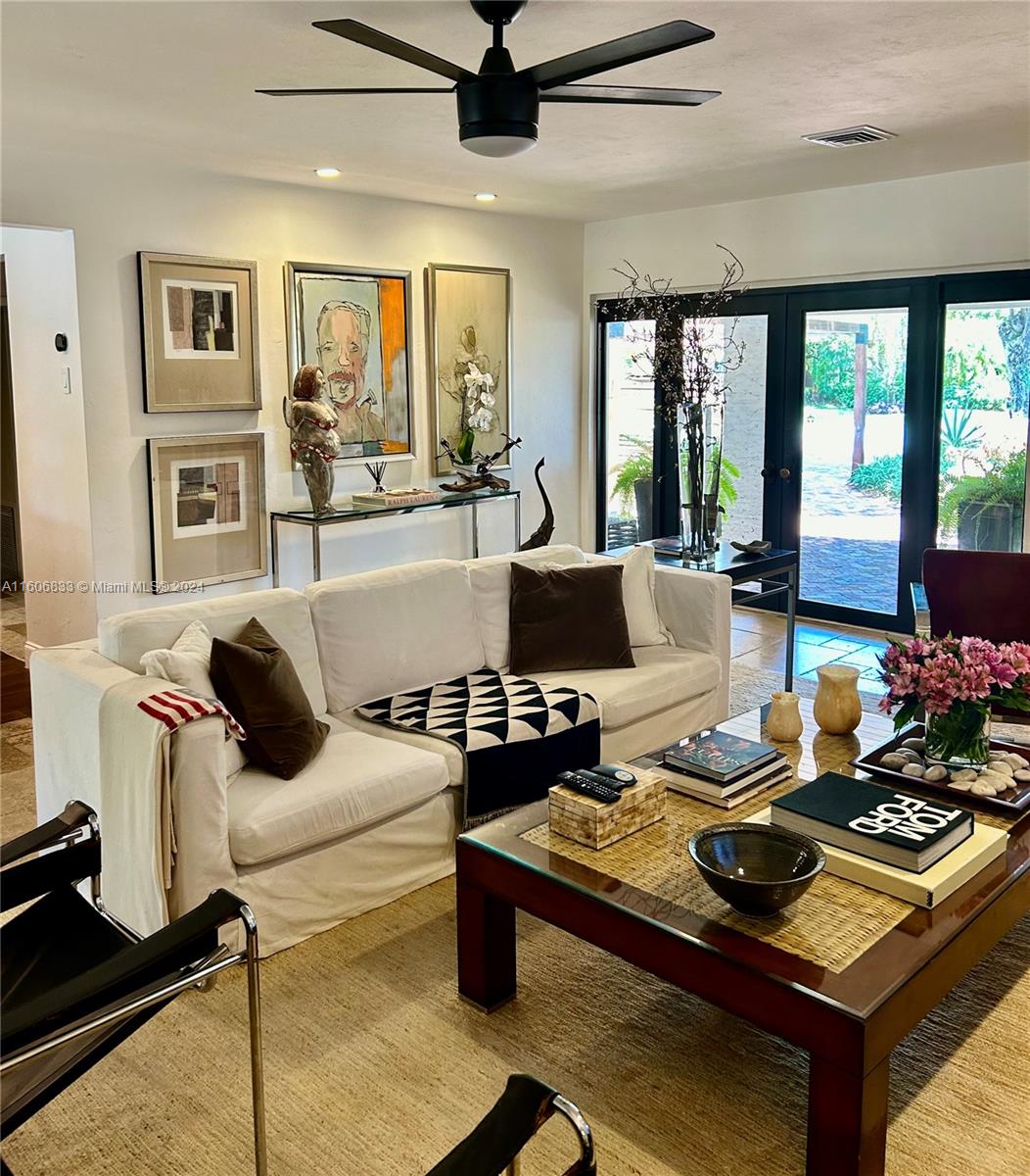 PLANTATION GARDENS 2ND SE - Residential Lease