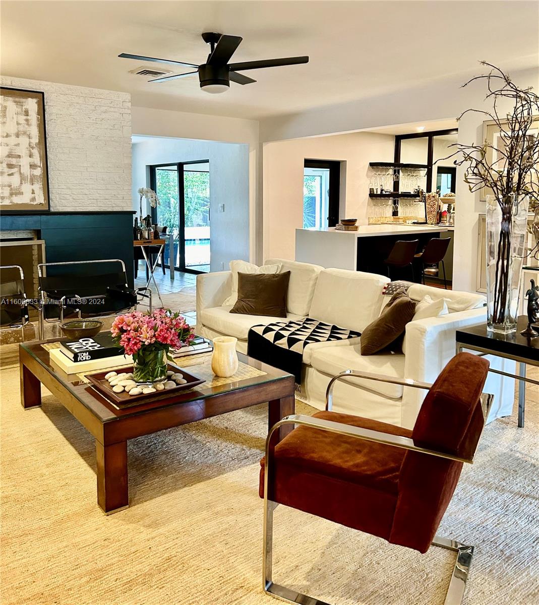 PLANTATION GARDENS 2ND SE - Residential Lease