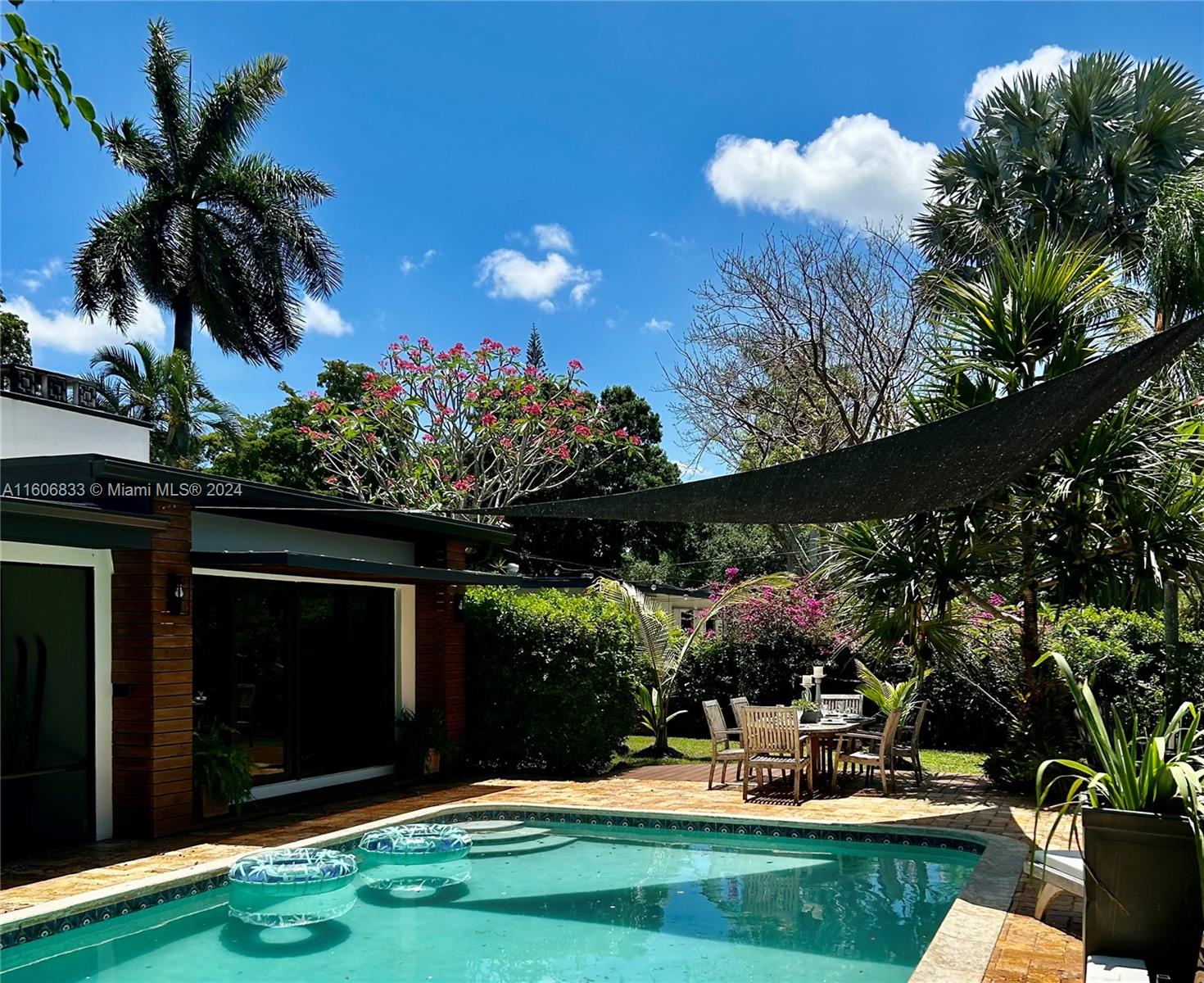 PLANTATION GARDENS 2ND SE - Residential Lease