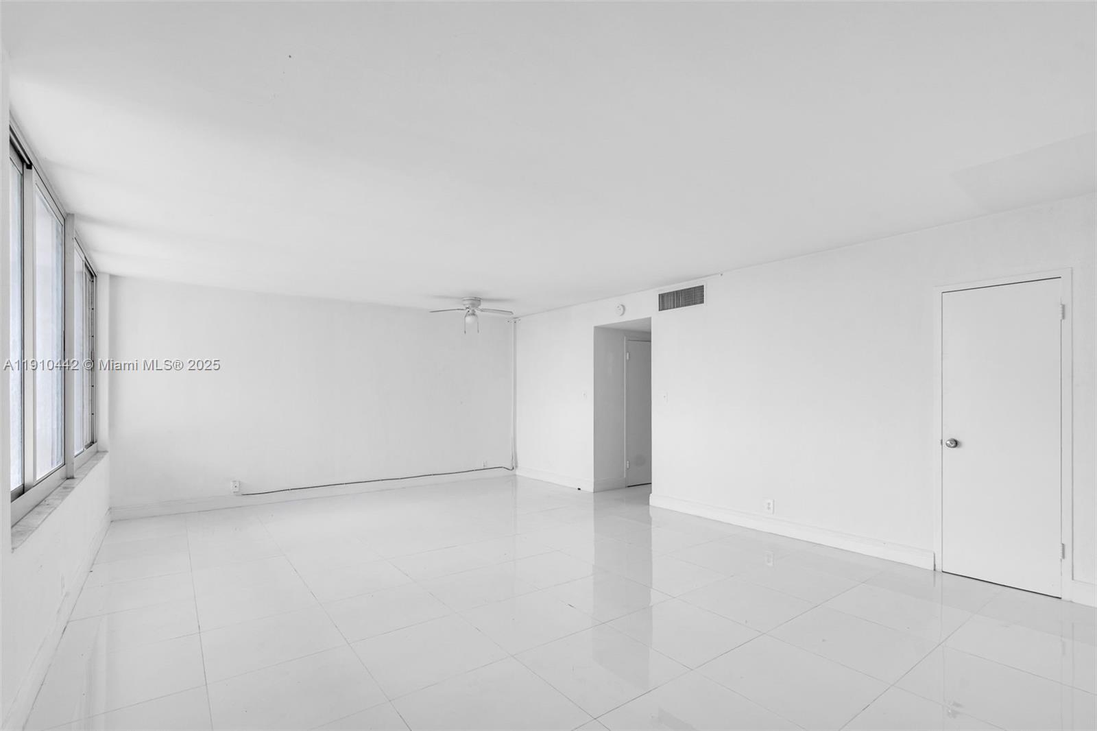 MIRADOR 1200 CONDO - Residential