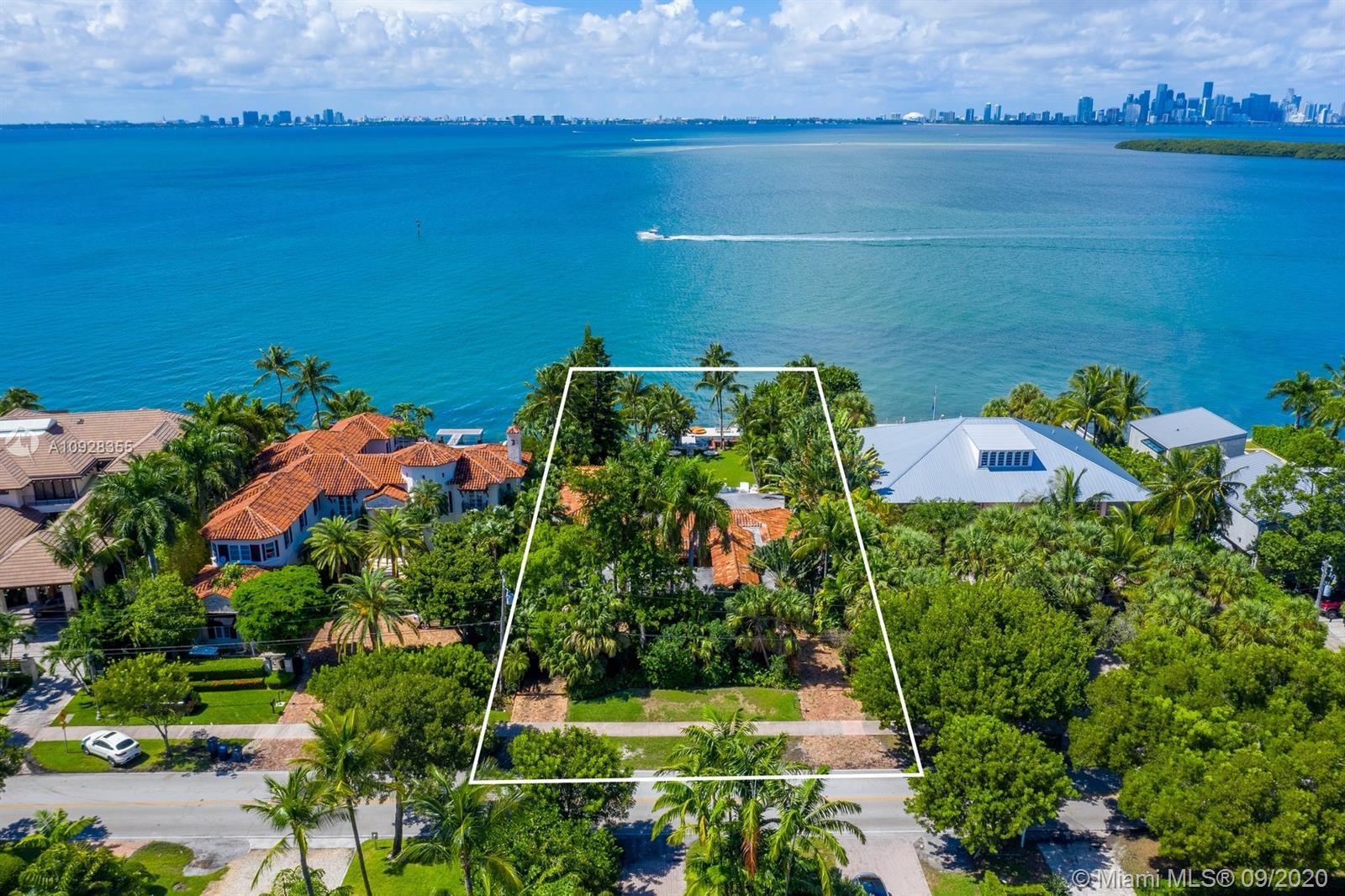 TROPICAL ISLE HOMES SUB 4 - Land