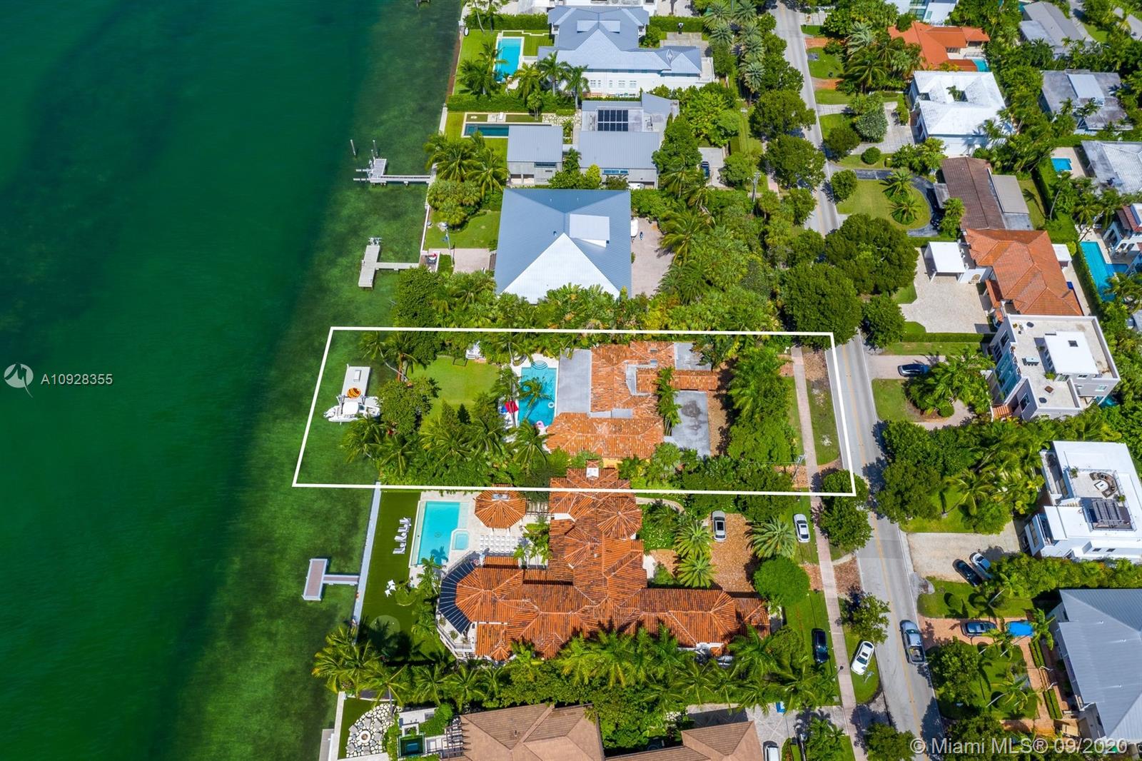 TROPICAL ISLE HOMES SUB 4 - Land