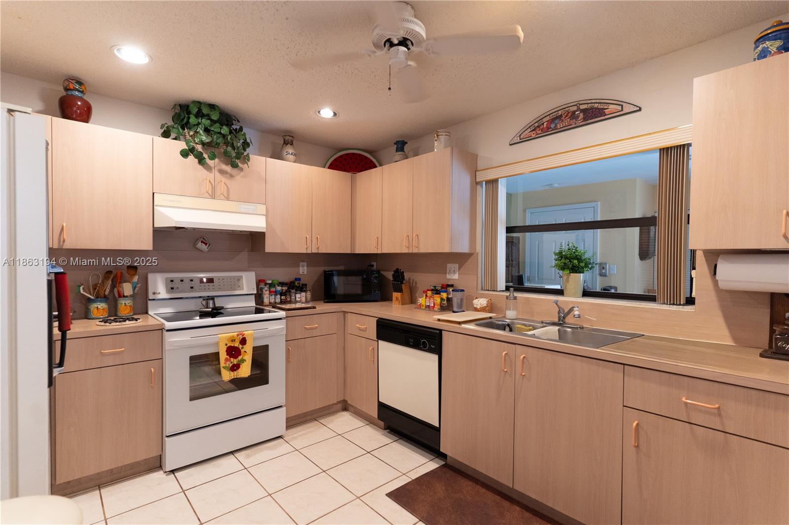 TIMBERWOOD ESTATES - Residential