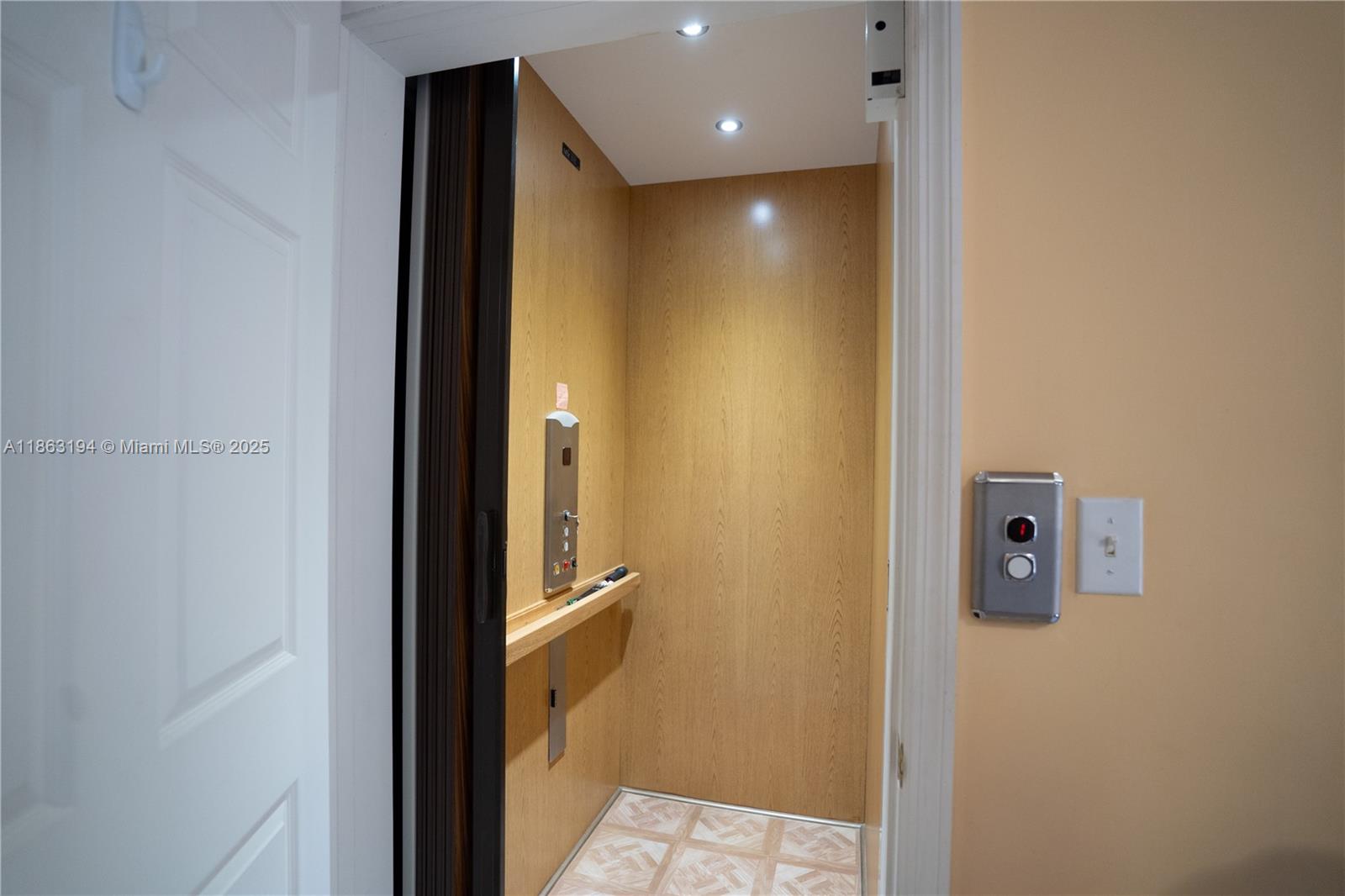 TIMBERWOOD ESTATES - Residential