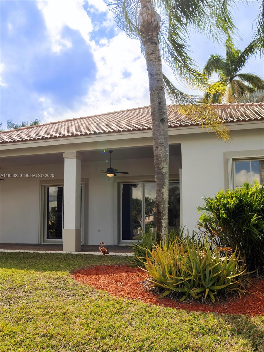 SECTOR 7-PARCEL N-2 - Residential Lease