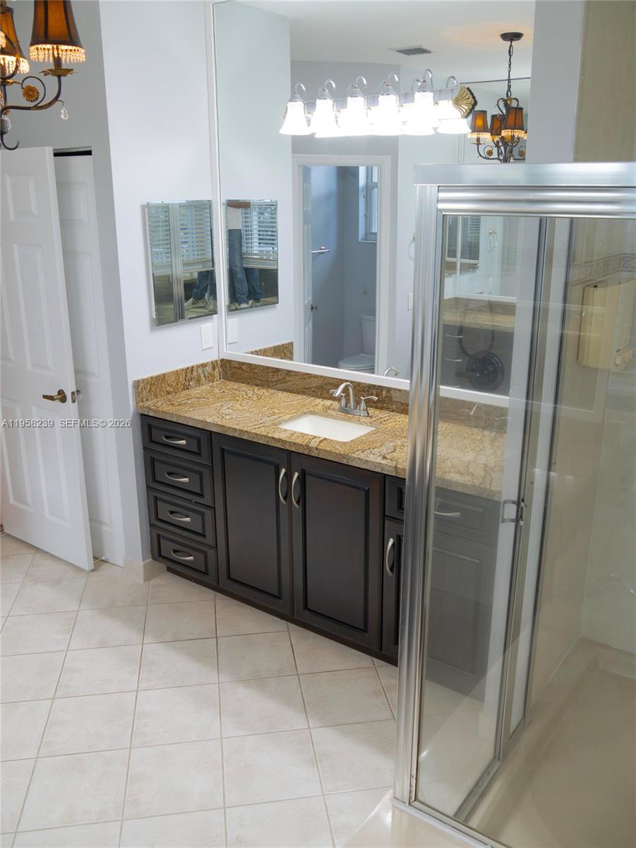 SECTOR 7-PARCEL N-2 - Residential Lease