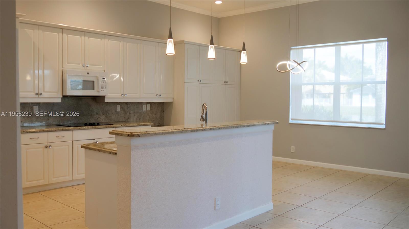 SECTOR 7-PARCEL N-2 - Residential Lease