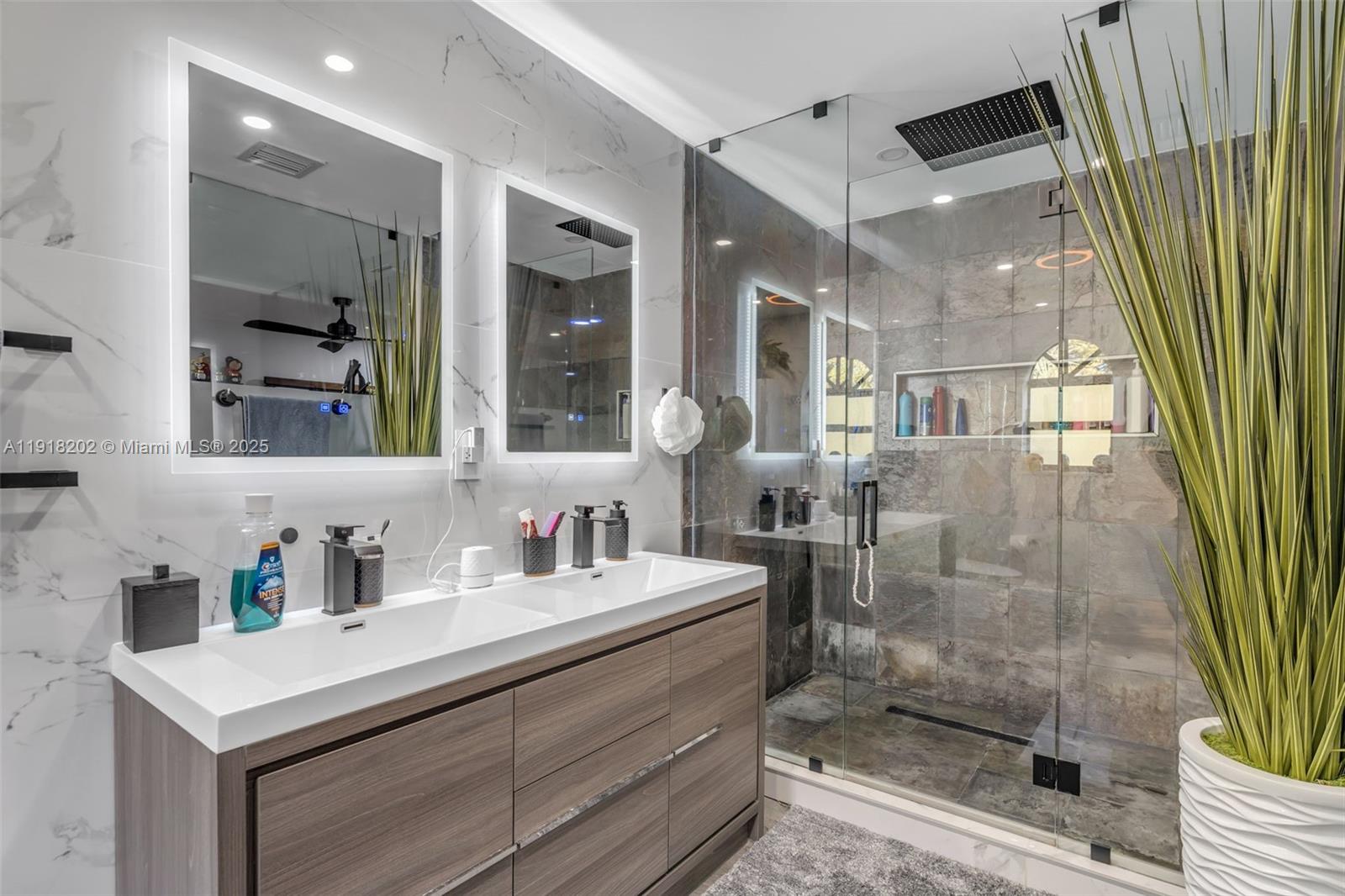 THE MISSIONS - Residential