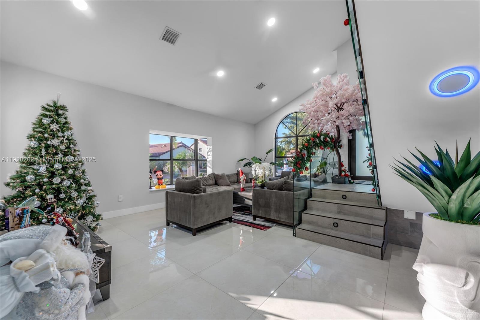 THE MISSIONS - Residential