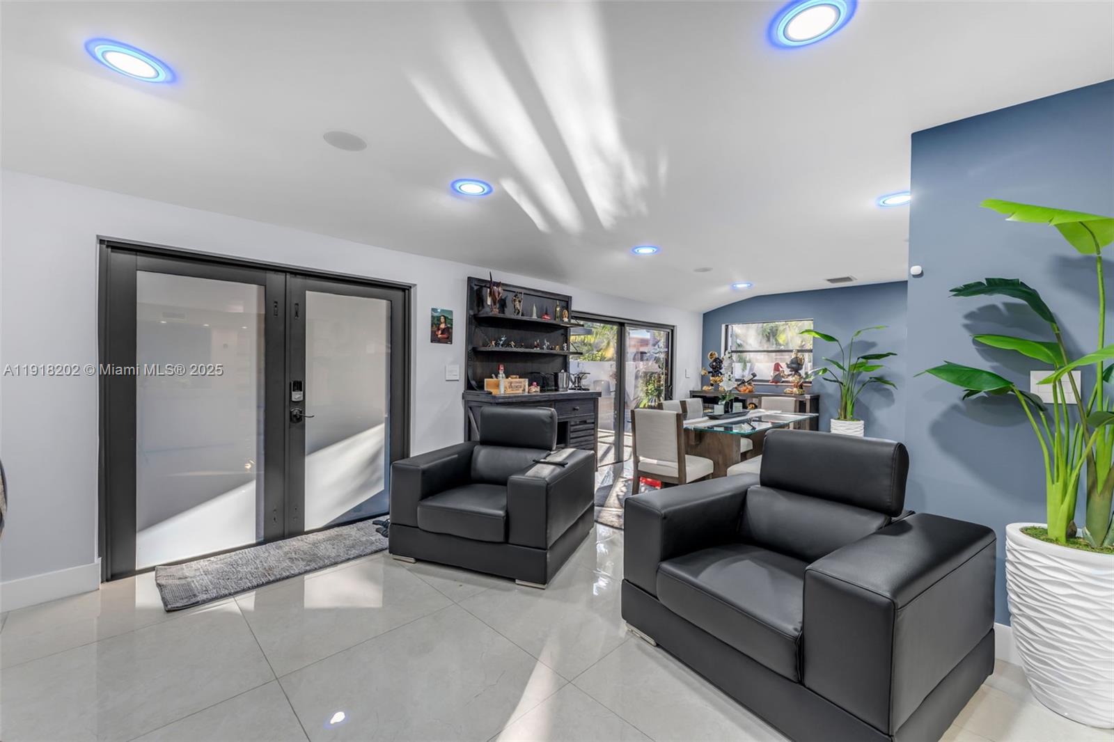 THE MISSIONS - Residential