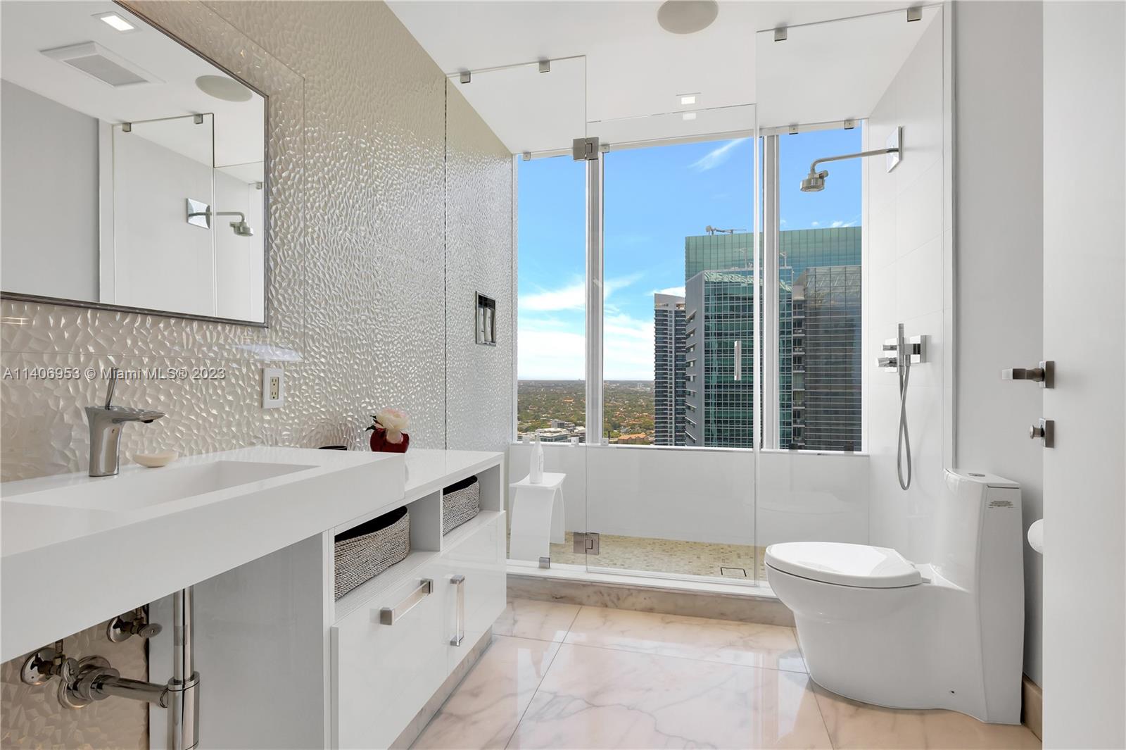 BRICKELLHOUSE CONDO - Residential