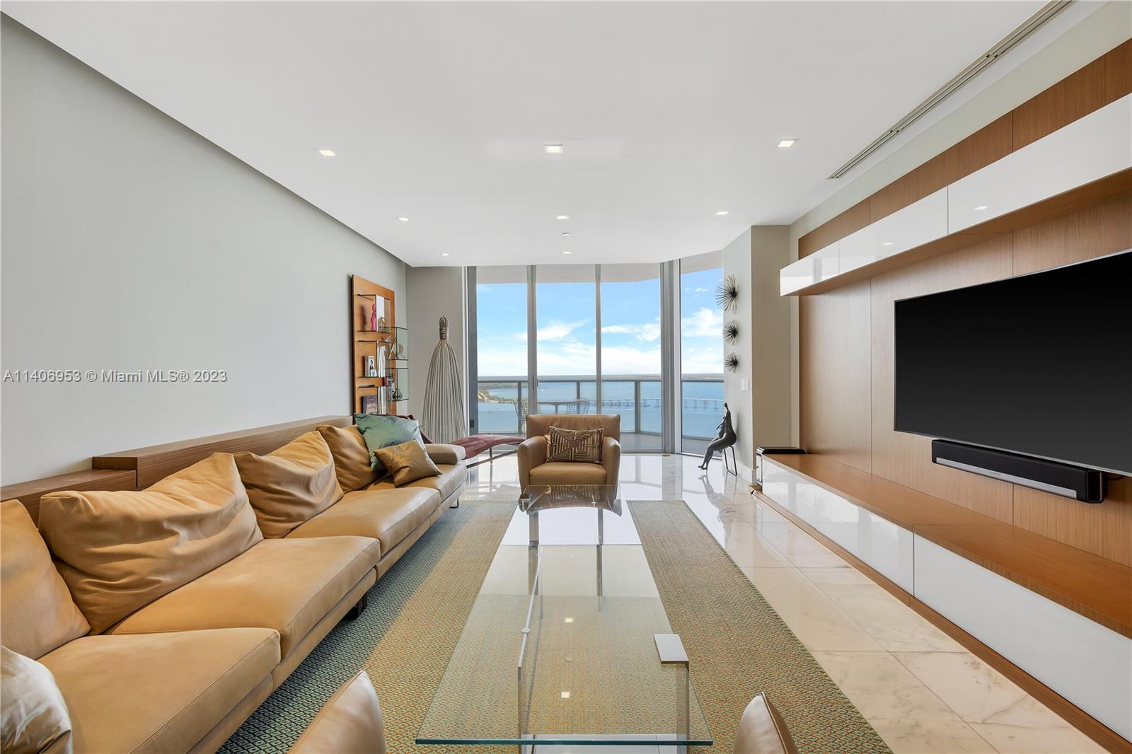 BRICKELLHOUSE CONDO - Residential