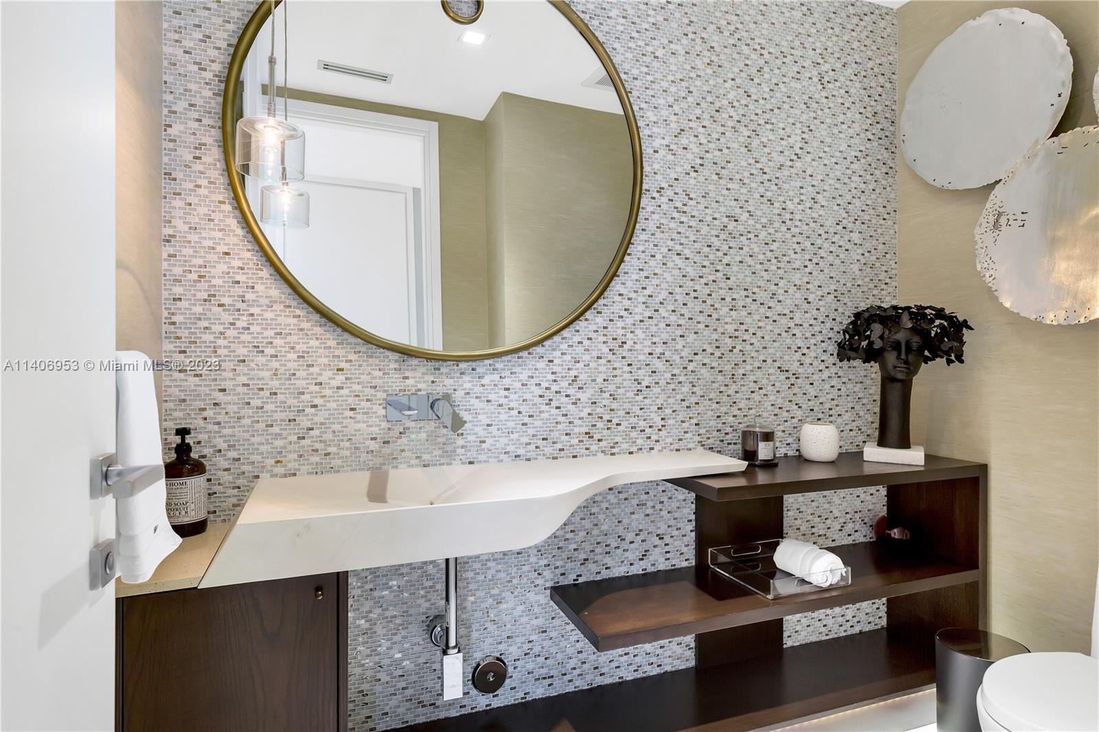 BRICKELLHOUSE CONDO - Residential