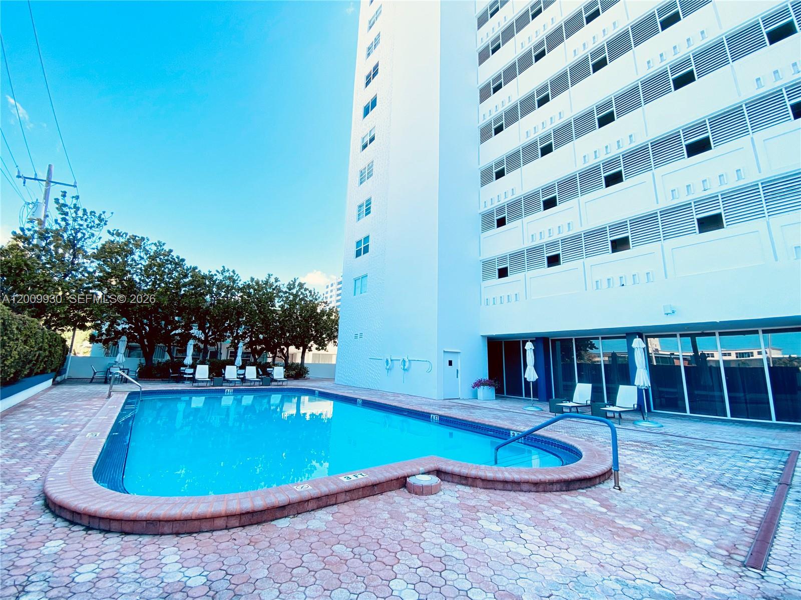 OCEAN PARK CONDO - Residential
