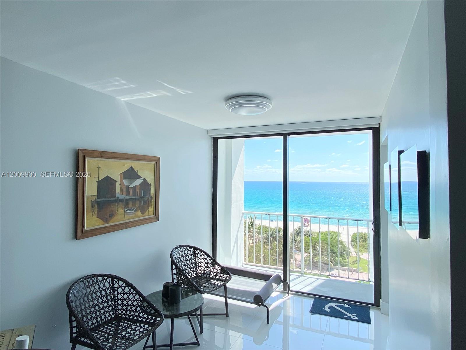 OCEAN PARK CONDO - Residential