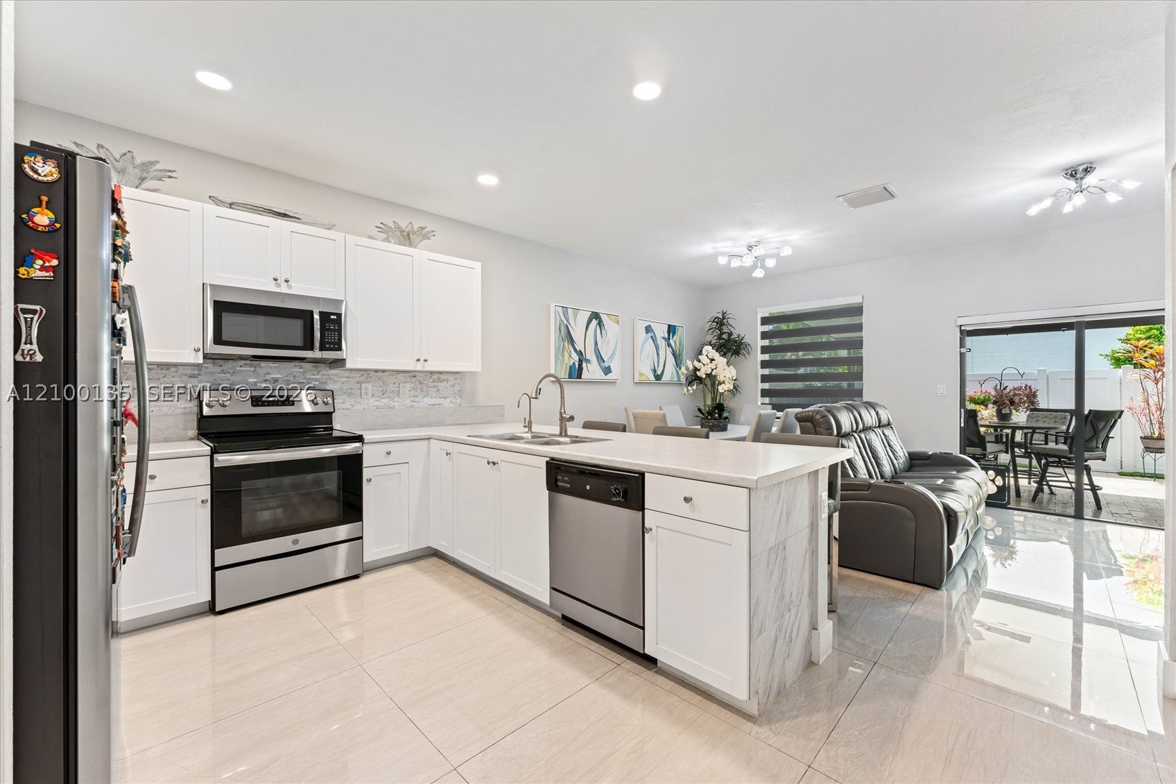 3384 W 106th Ter
