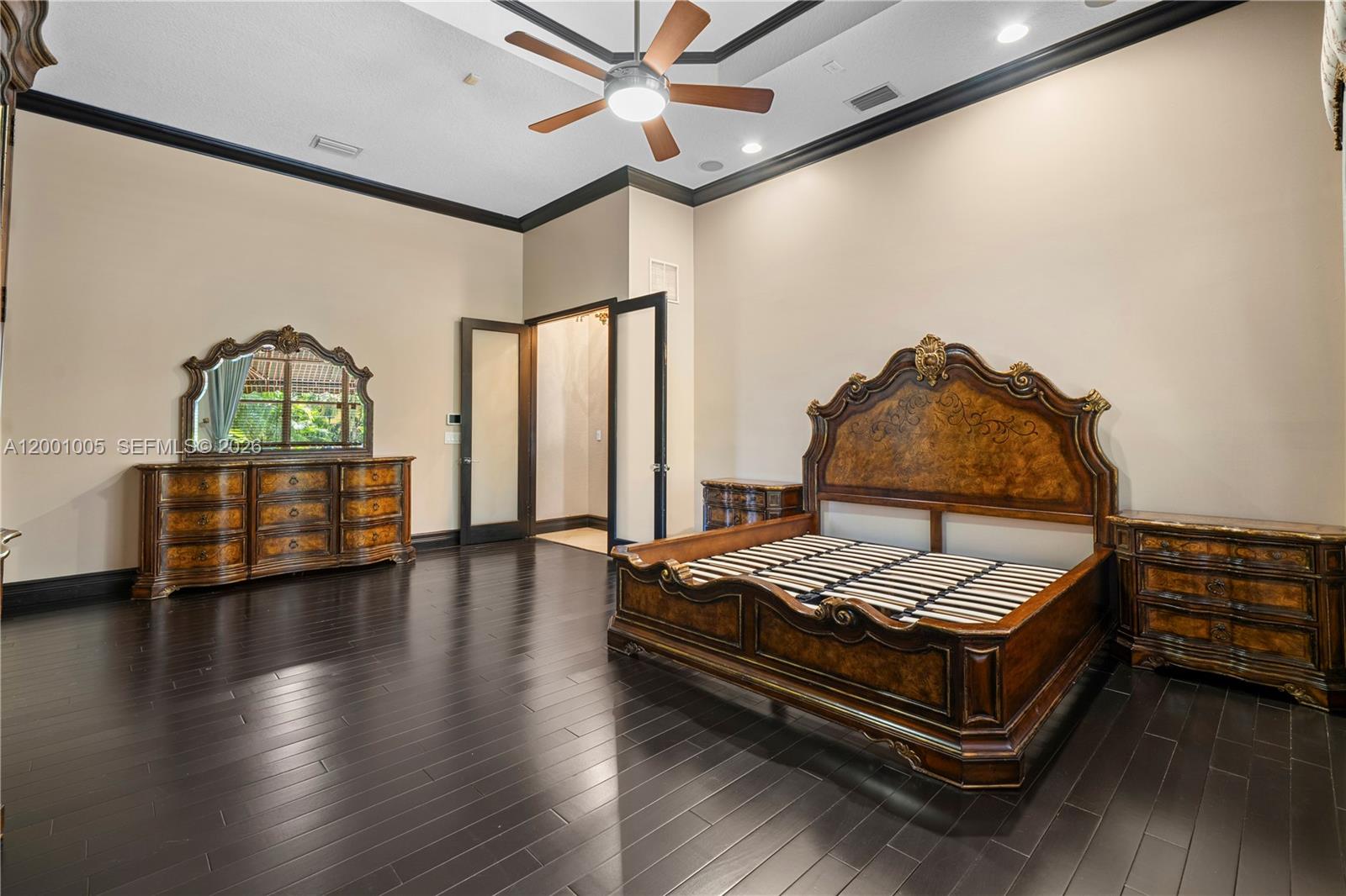 GROVES PARK - Residential Lease