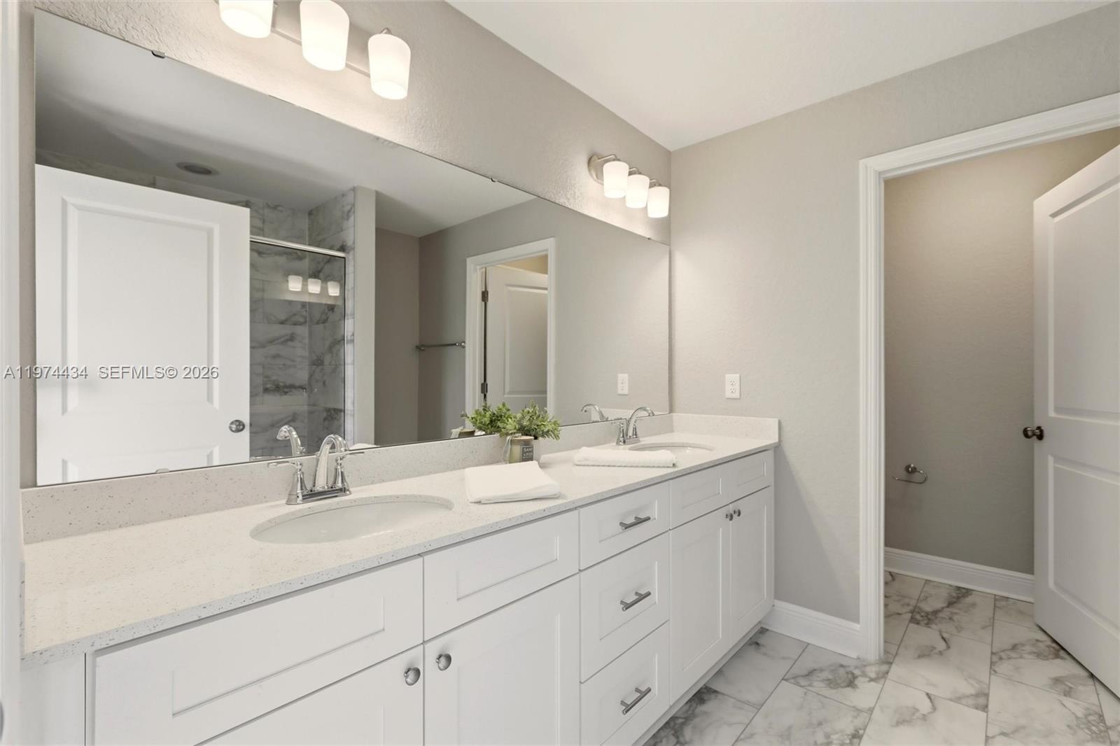 Sun N Lake - Residential