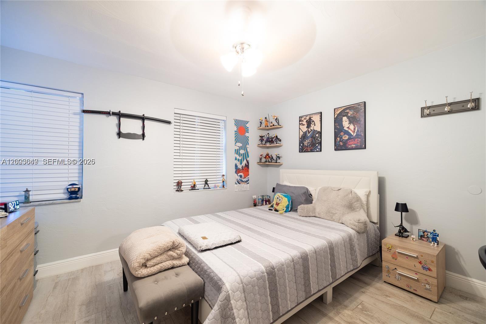 CRESTHAVEN NO 5 - Residential