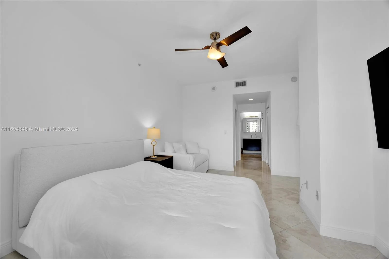Coral Gables, Florida 33134, United States, 2 Bedrooms Bedrooms, ,2 BathroomsBathrooms,Residential,Active,32580