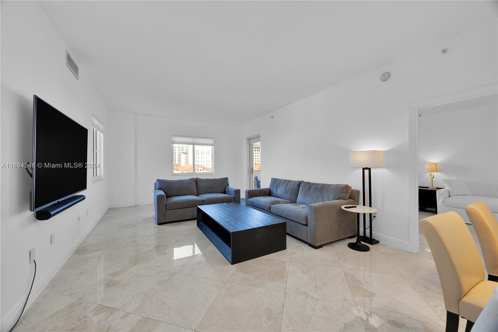 10 Aragon Ave 810