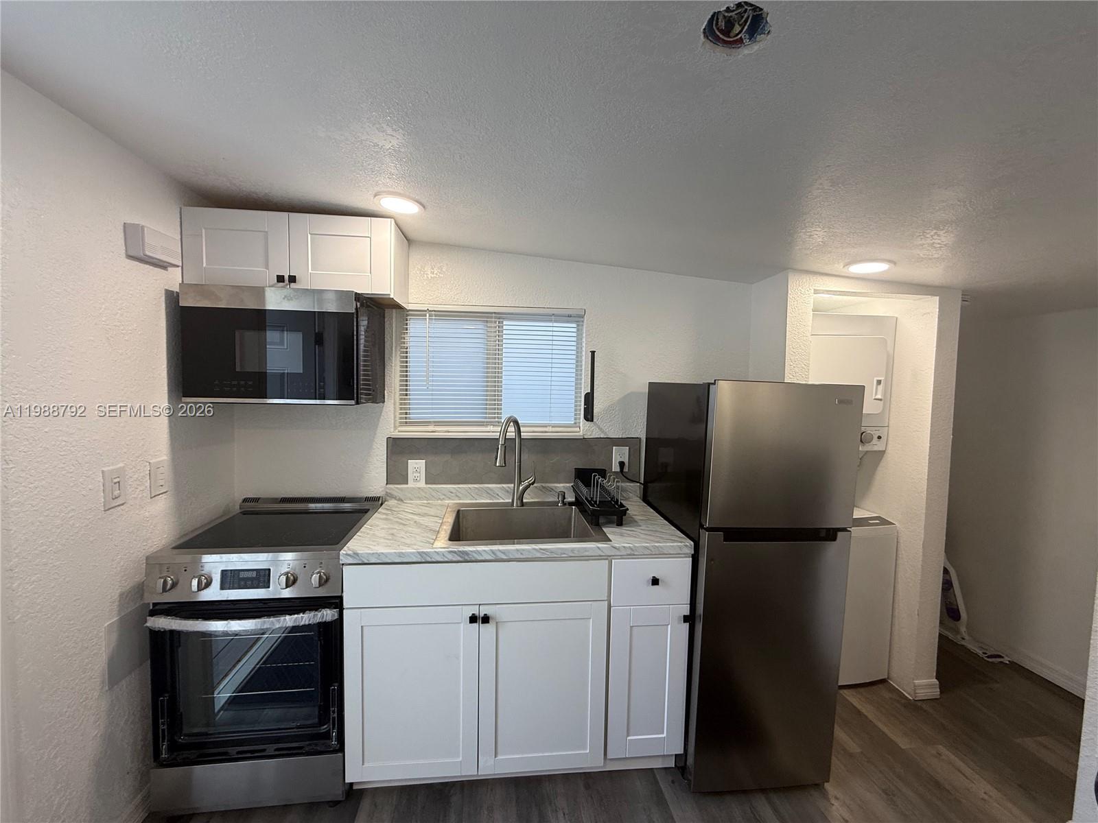 FAIRHAVEN GARDENS - Residential Lease