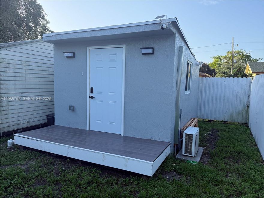 Step into this beautifully remodeled efficiency and fall in love with effortless living. Completely updated from top to bottom with modern finishes, this bright and open studio offers a seamless layout where living, dining, and sleeping areas flow together perfectly.
The chef-ready kitchen boasts brand-new stainless-steel appliances, quartz countertops, soft-close cabinetry, and a full-size refrigerator. The spa-like bathroom features contemporary tile work, a glass shower enclosure, and designer fixtures. Every detail has been thoughtfully refreshed — new luxury vinyl plank flooring, fresh paint, recessed lighting, and energy-efficient windows throughout.
Fully furnished with stylish, high-quality pieces including a queen platform bed, sofa, dining set, flat-screen TV, and all kitchenware, linens, and décor. Move-in ready — just unpack your suitcase and start living the low-maintenance lifestyle you deserve.
Ideal for investors, snowbirds, or anyone seeking a hassle-free, turnkey residence. Don’t miss this rare opportunity to own a completely updated and furnished efficiency in pristine condition!