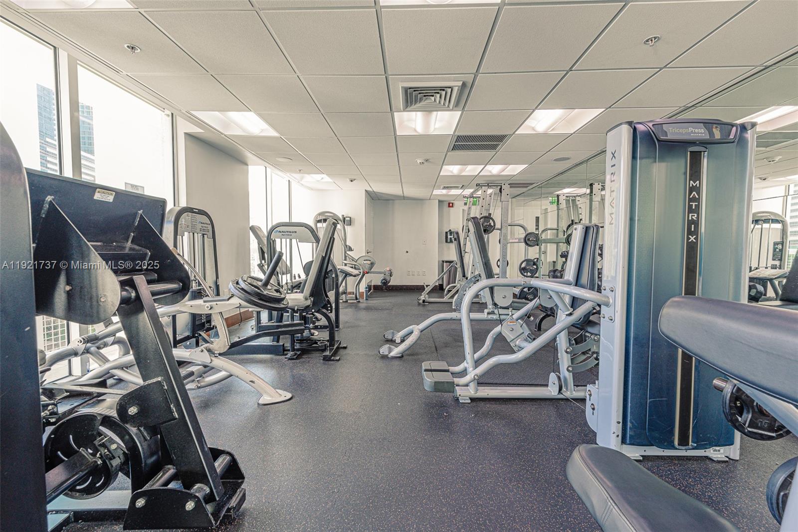 BRICKELL ON THE RIVER N T - Residential Lease