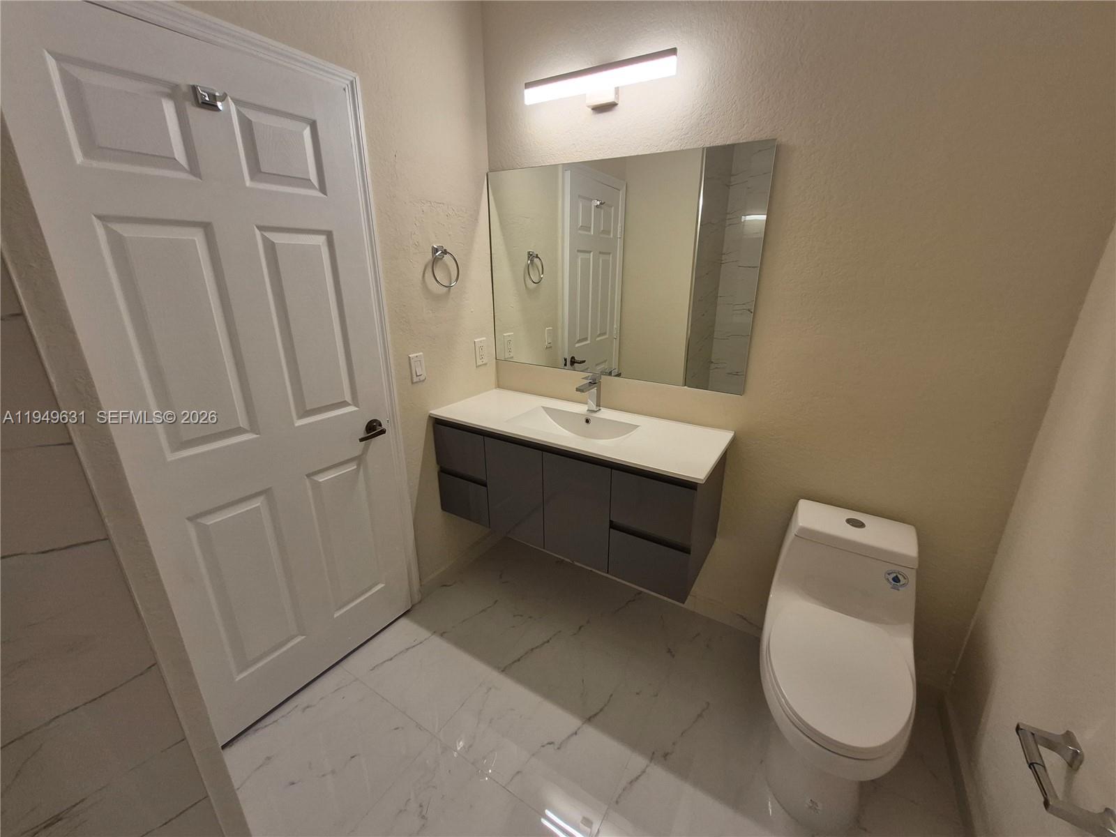 DORAL ISLES NORTH SEC TWO - Residential