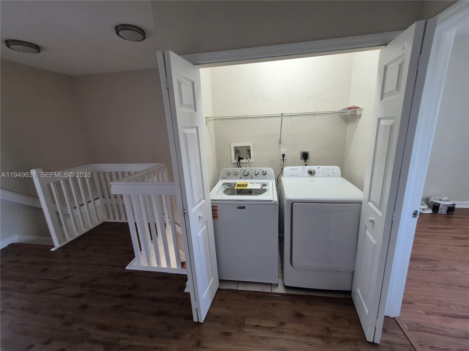 DORAL ISLES NORTH SEC TWO - Residential