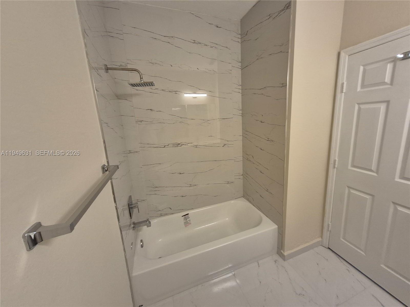 DORAL ISLES NORTH SEC TWO - Residential