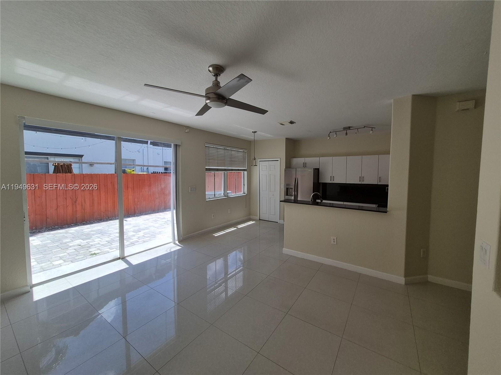 DORAL ISLES NORTH SEC TWO - Residential