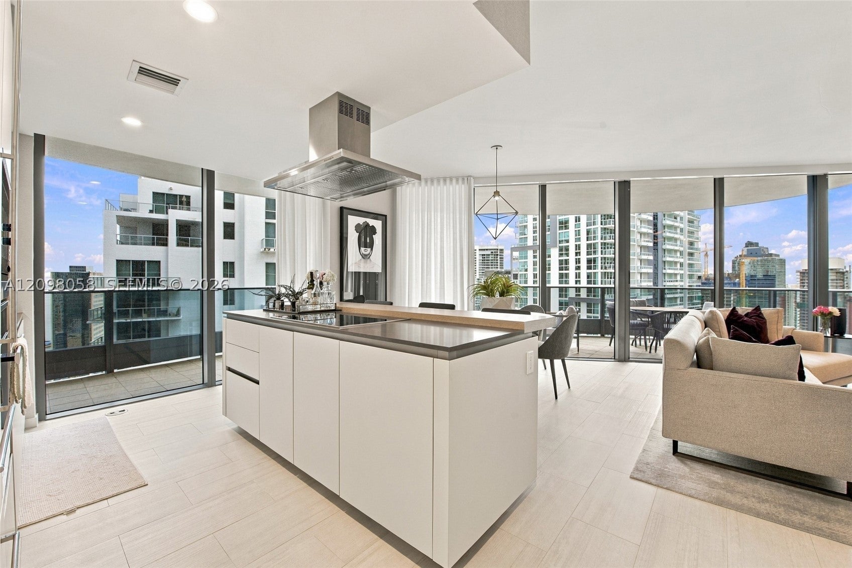 1000 Brickell Plz 3401