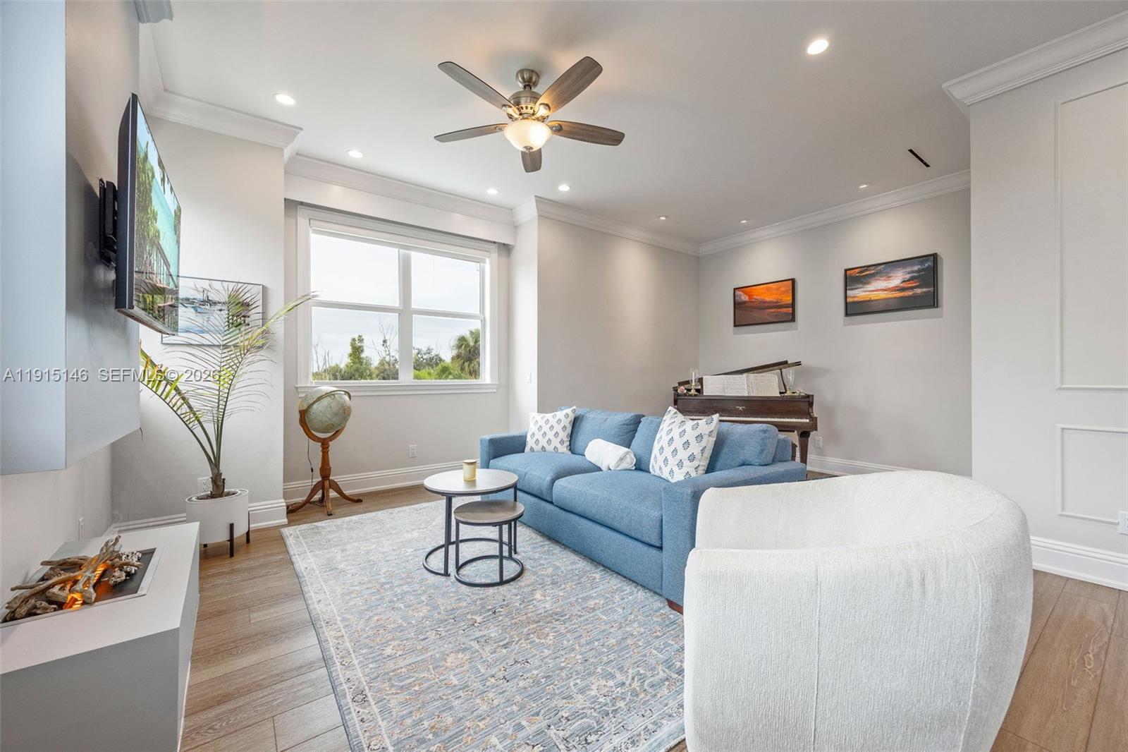 TIDEWATER ISLAND - Residential