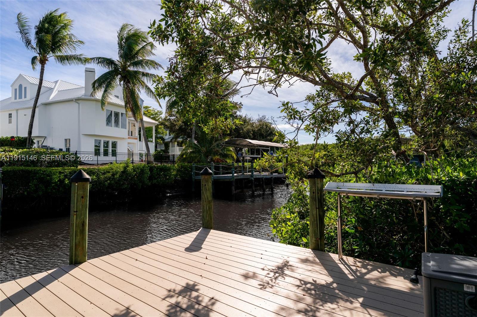 TIDEWATER ISLAND - Residential